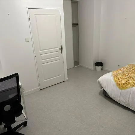 Homestay Meublee Cuisine 20 Minutes De Disneyland 2 *